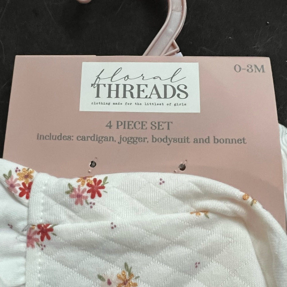 0-3 months gorgeouss brand new 4 piece set - Picture 3 of 5